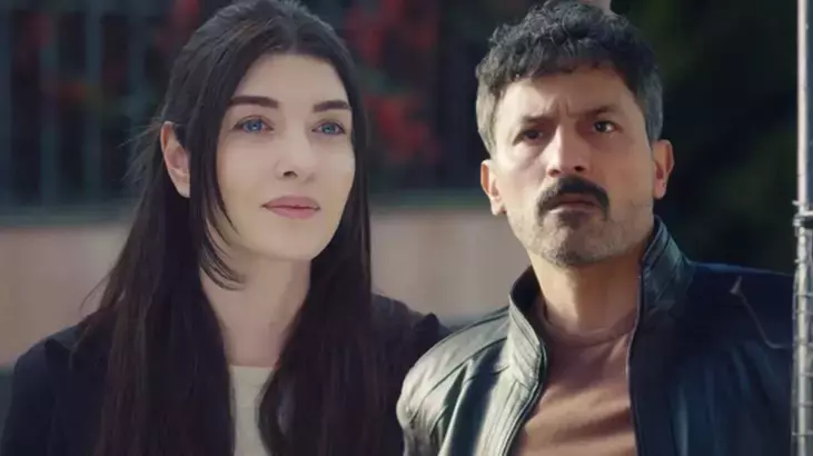 Yalan Dizi Konusu ve Oyuncuları